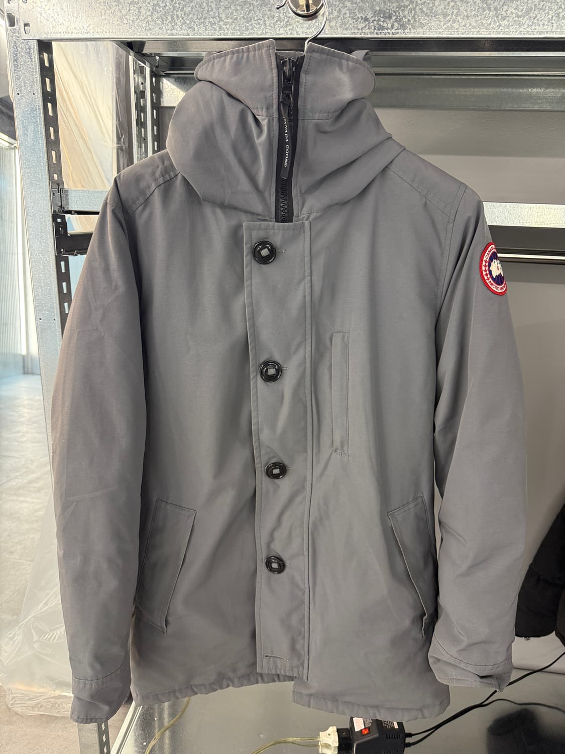 캐나다구스 정품 패딩 M 사이즈 상품이미지2