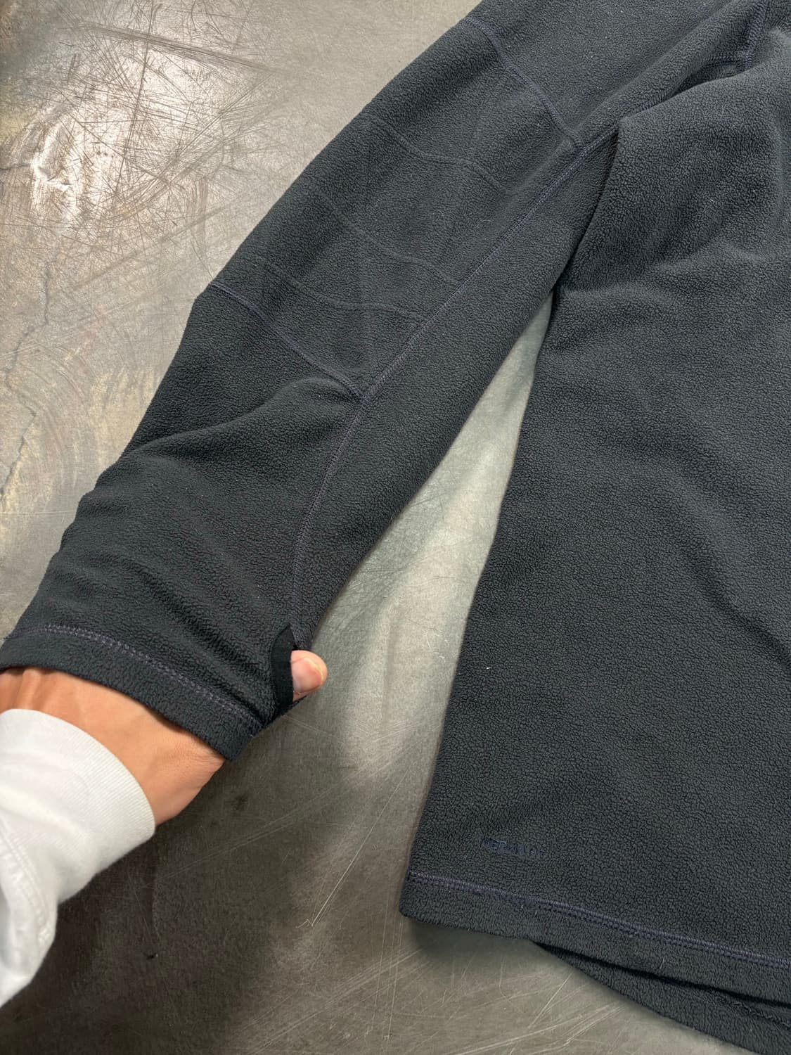 나이키 ACG 플리스 롱 슬리브 상품이미지3