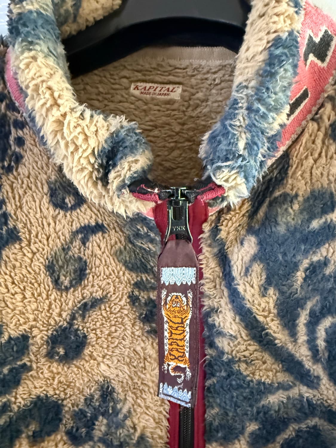 캐피탈 다마리아 후리스 5 상품이미지3