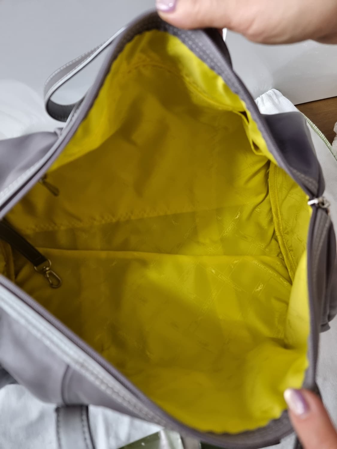 새상품) 롱샴 카프스킨 더플백 회색 상품이미지5