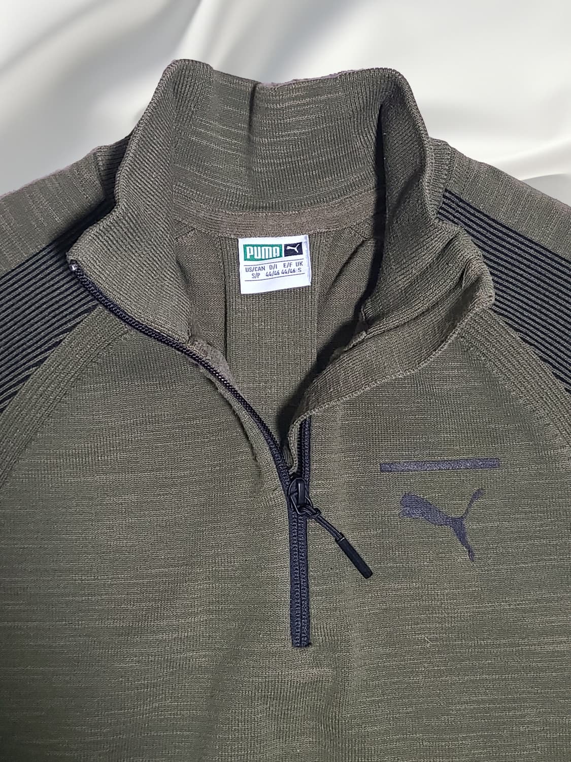 PUMA 카키 하프 집업 스웨터 / 캐주얼 맨투맨 상품이미지3