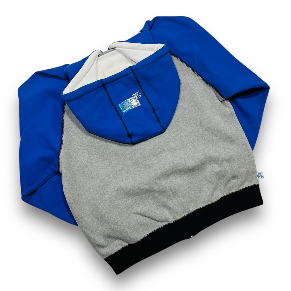 아카데믹스 올드스쿨 힙합 00s 아이즈 로고 후디 집업 상품이미지4