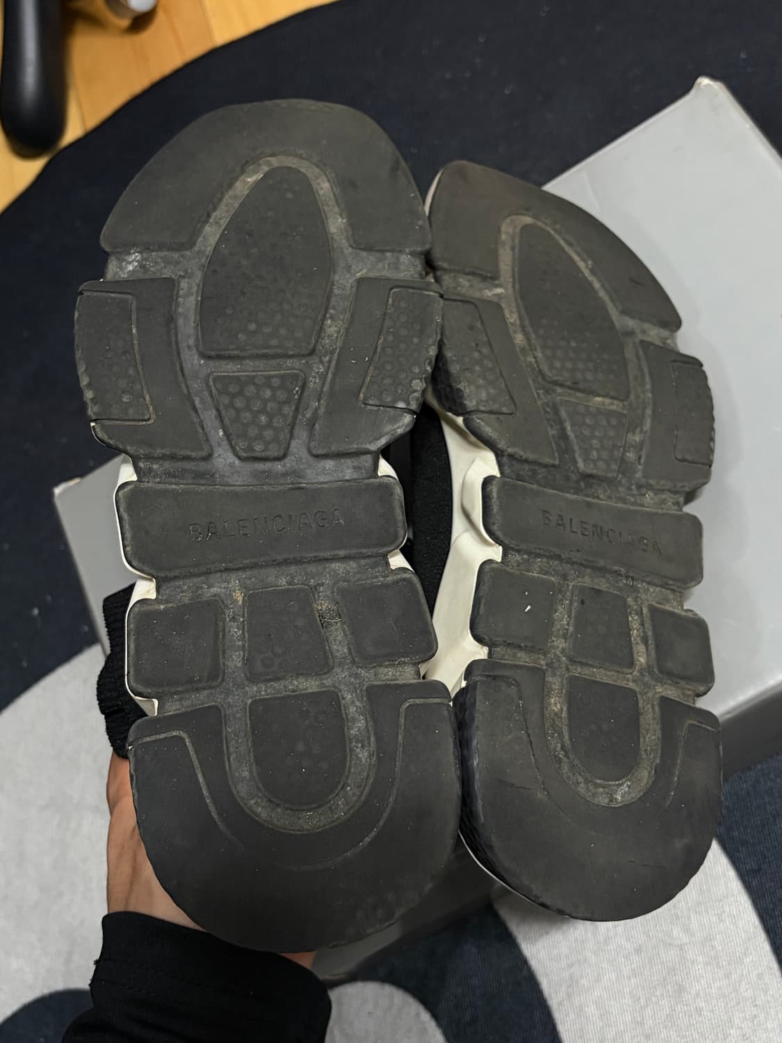 발렌시아가 스피드러너 상품이미지3