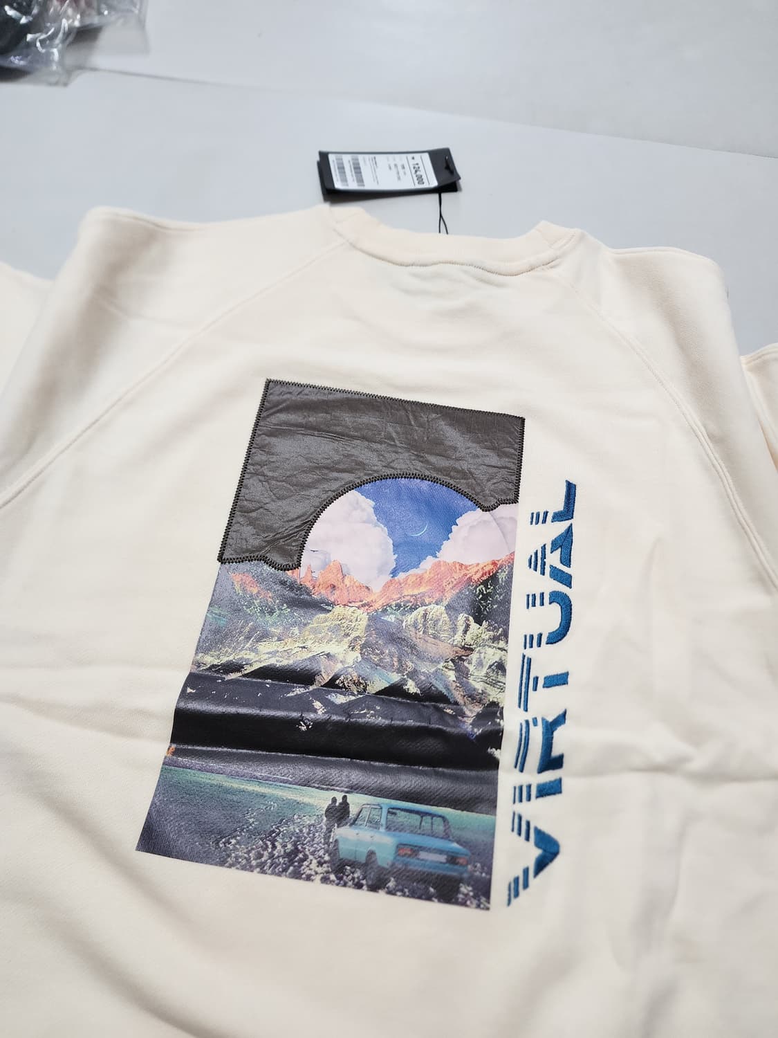 지오지아앤드지맨투맨티셔츠105사이즈아이보리 상품이미지3