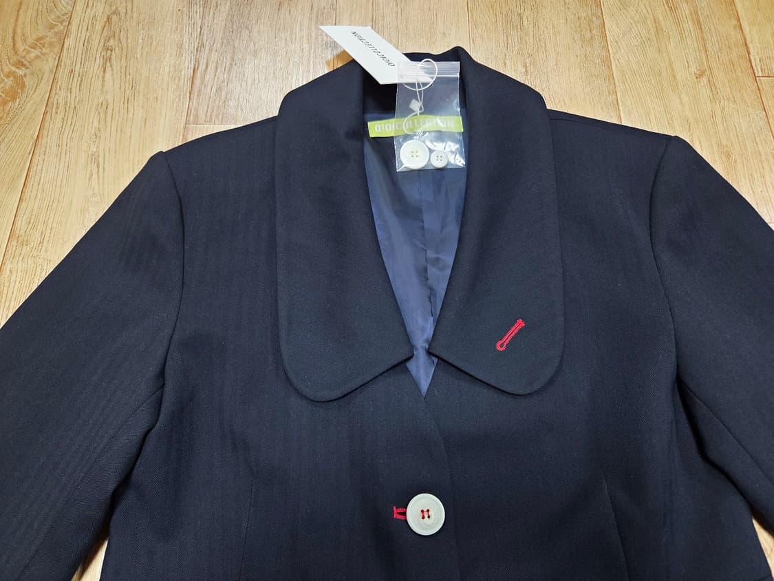 오아이오아이컬렉션(oioi) 빅카라 자켓 55-66 새상품 상품이미지6