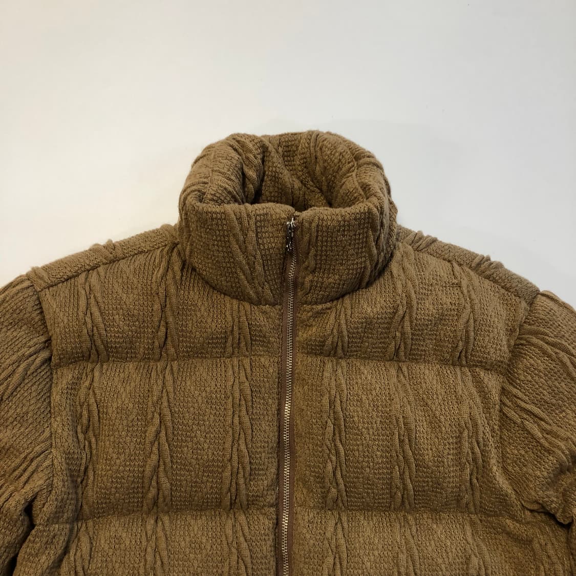 프렌다 트위스트 니트 패딩 상품이미지4