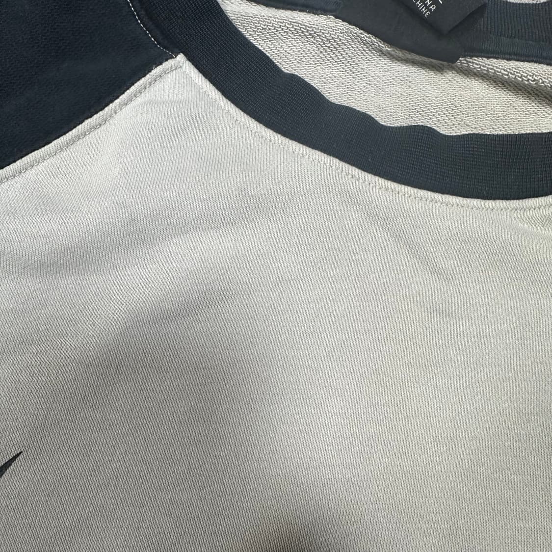 ✨ (바배) 나이키 빅스우시 배색 맨투맨  상품이미지6