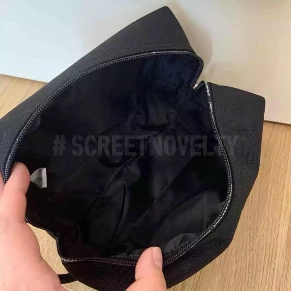 라코스테 퍼퓸 핸들 파우치 기프트 블랙 상품이미지3