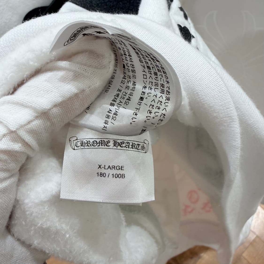 XL사이즈 / 크롬하츠 스텐실 멀티로고 후드티 화이트 상품이미지3