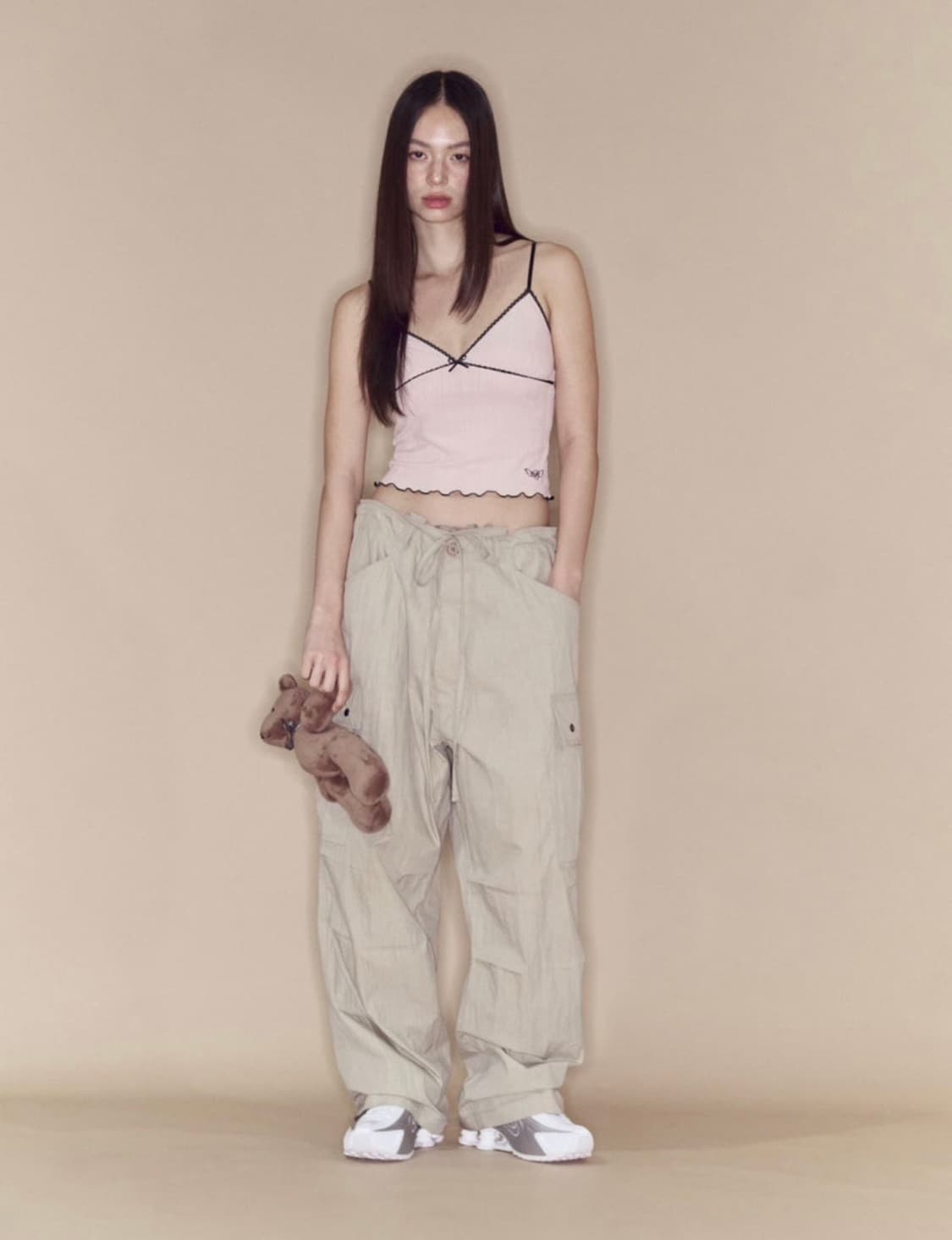 플리즈노팔로우 루미카고팬츠 샌드 (사용감X) 상품이미지1