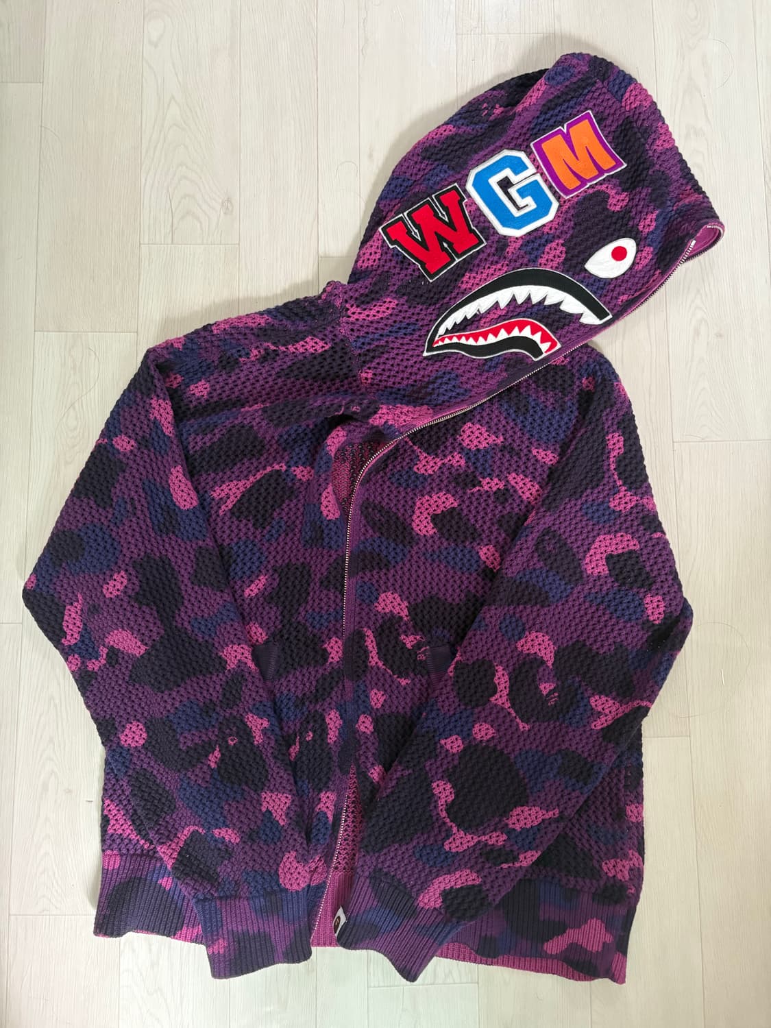 베이프 퍼플카모 크로셰 샤크후드집업 xl 판매합니다 상품이미지2