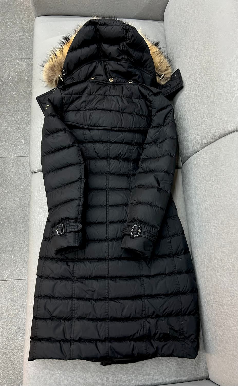 버버리 달머튼 블랙 롱패딩(XXS/44) 상품이미지6