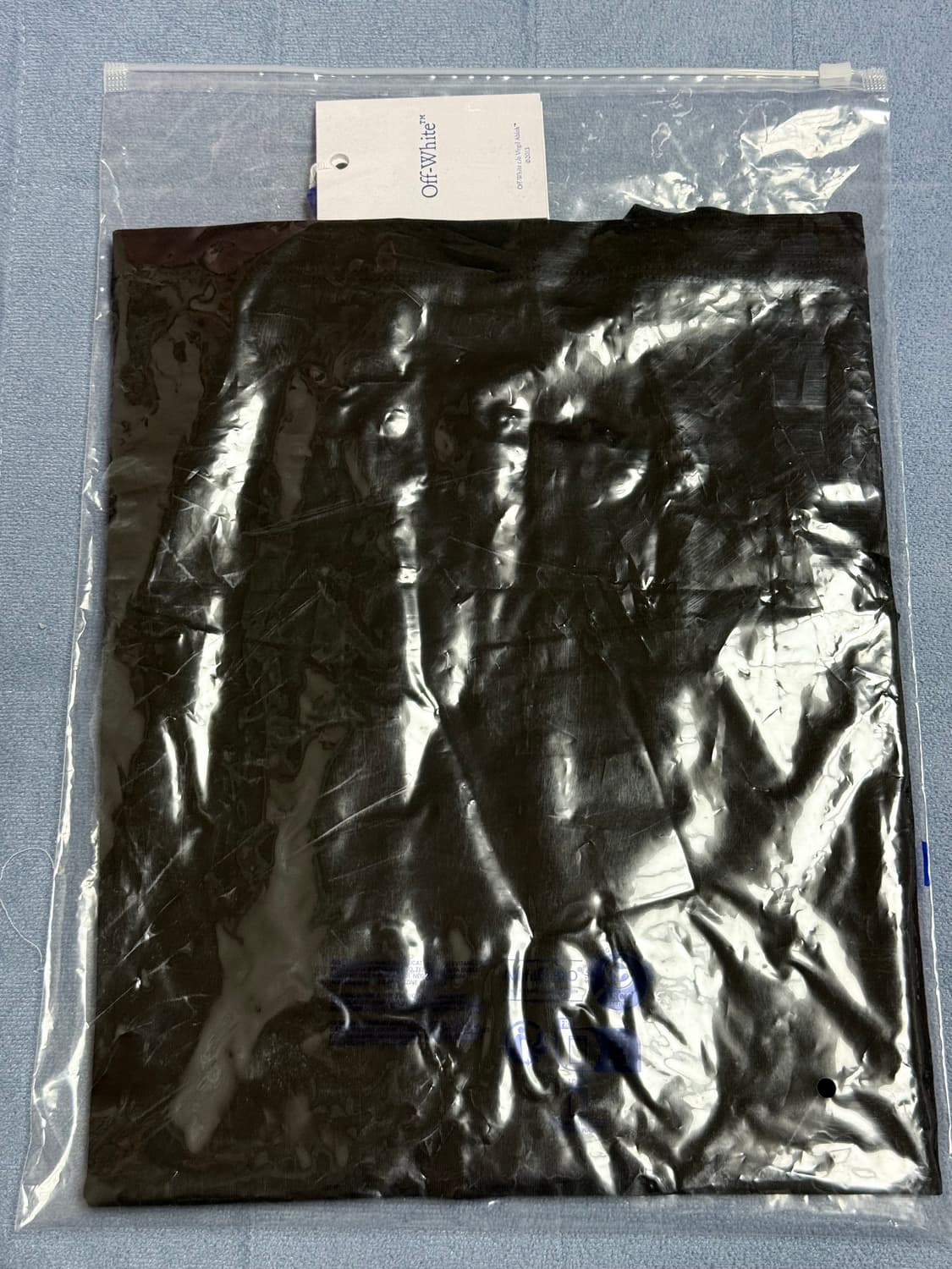 미개봉 M 오프화이트 스프레이 애로우 블랙 반팔 (판매) 상품이미지4