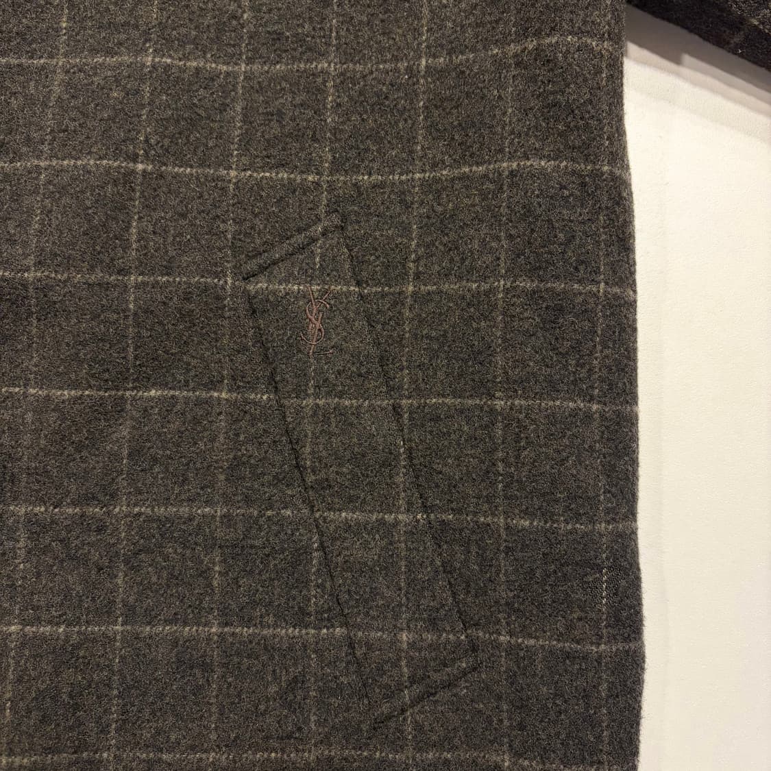 [95] 입생로랑 뿌르 옴므 브라운 울 체크 코트 C135 상품이미지4