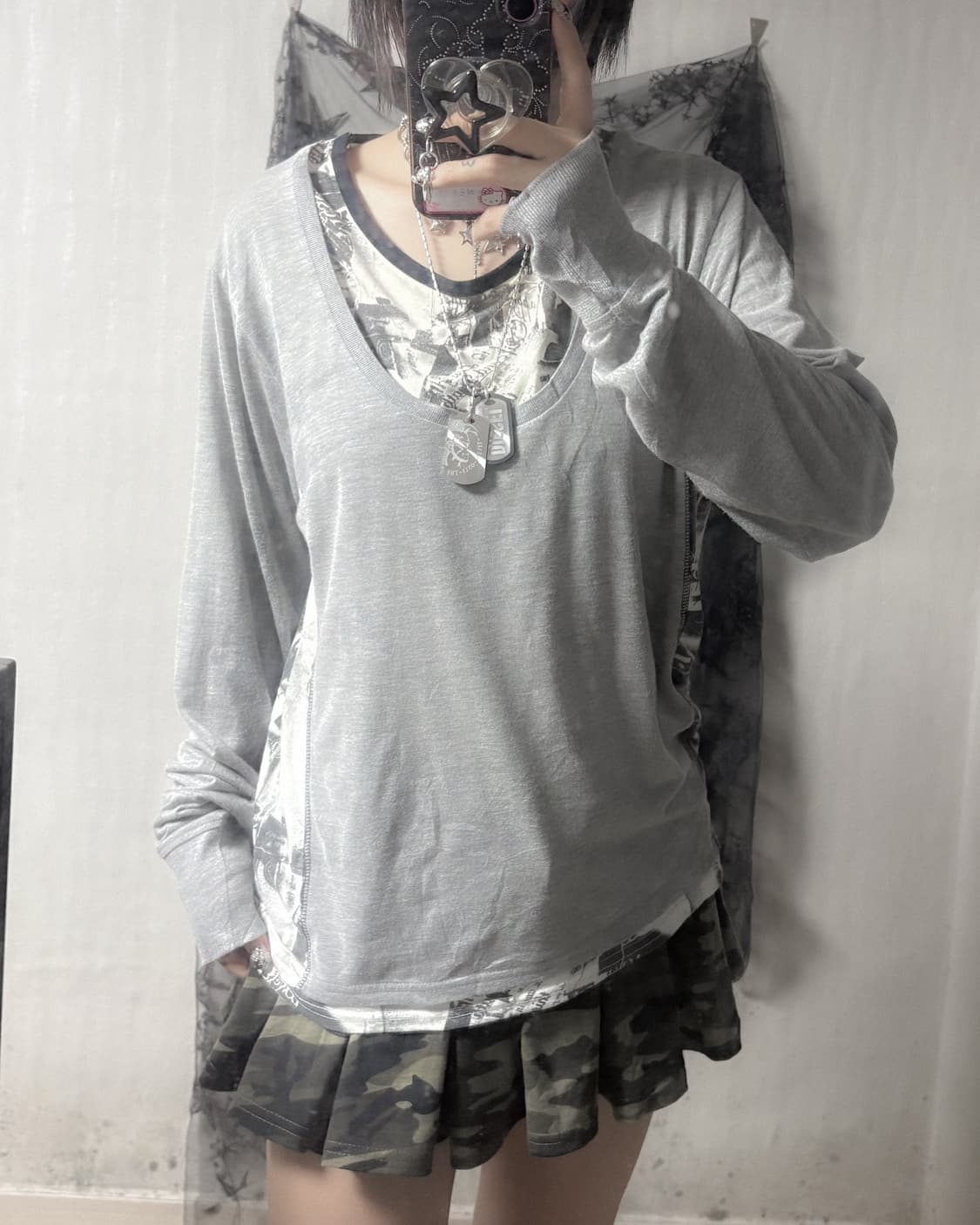 펑크 프린팅 포인트 롱슬리브  상품이미지2