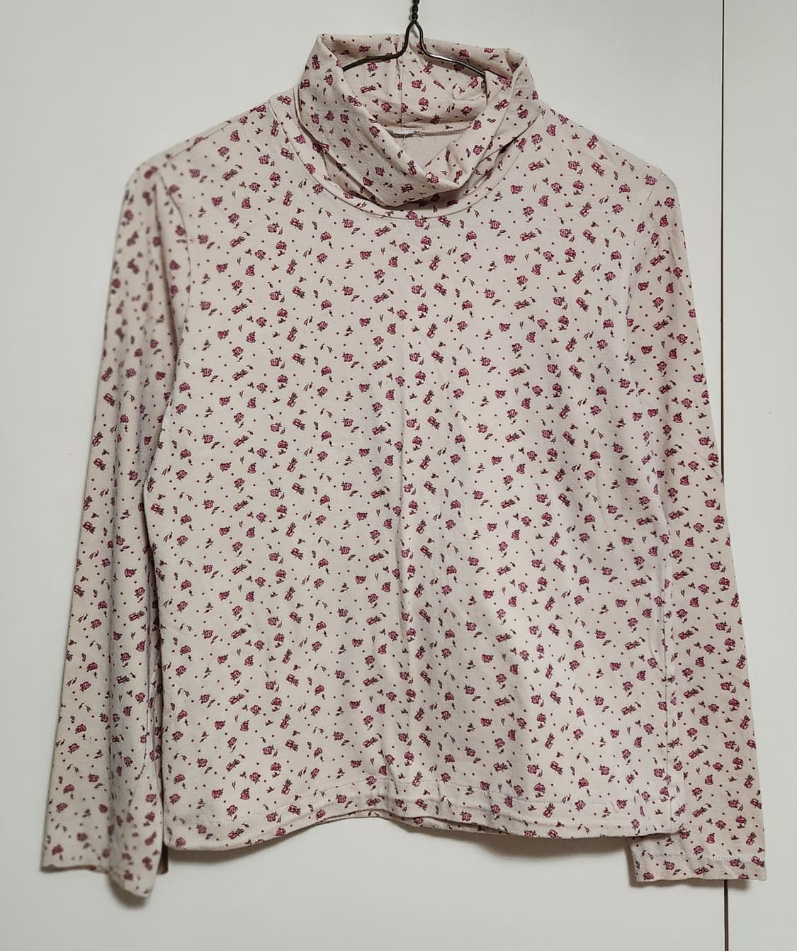 베이지 잔꽃 폴라티 상품이미지1