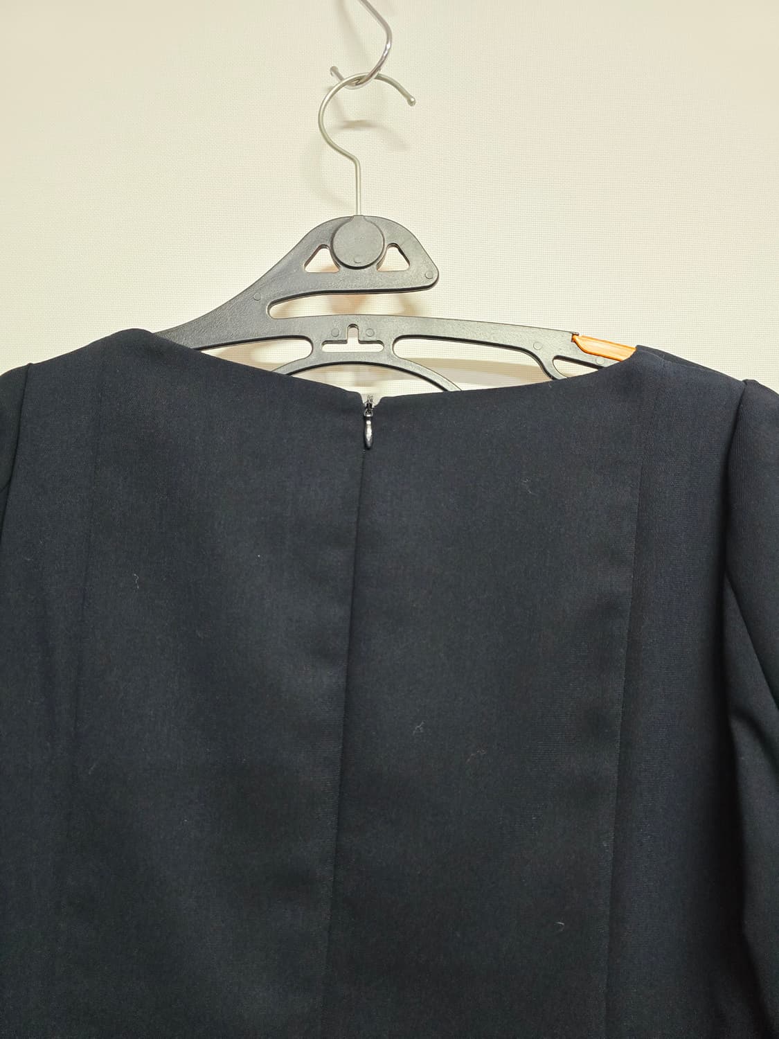 미니멈 배색 카라 원피스 상품이미지6