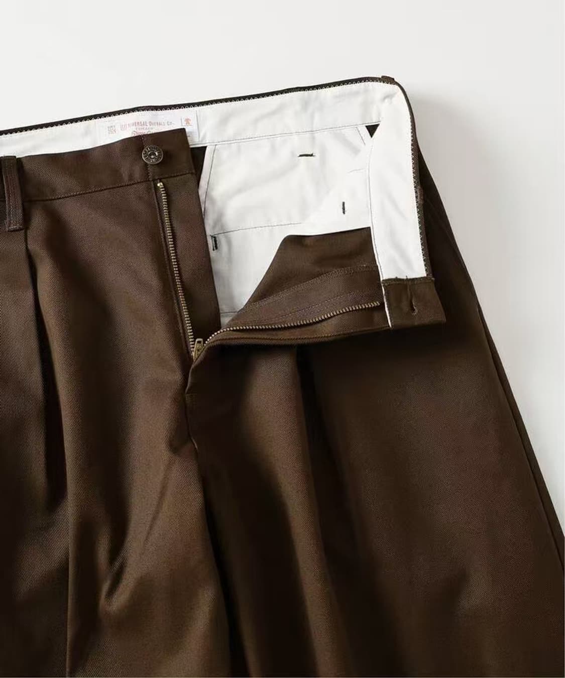 저널스탠다드 x 유니버셜 오버랠 헤리티지라인 원턱와이드팬츠 상품이미지4