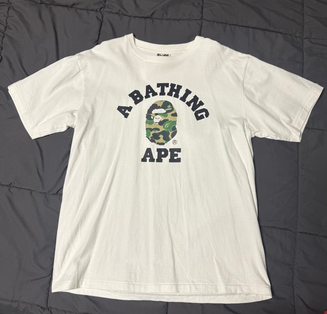 ( 상태 좋음 L ) 베이프 퍼스트 카모 컬리지 티셔츠 화이트 그린 상품이미지1