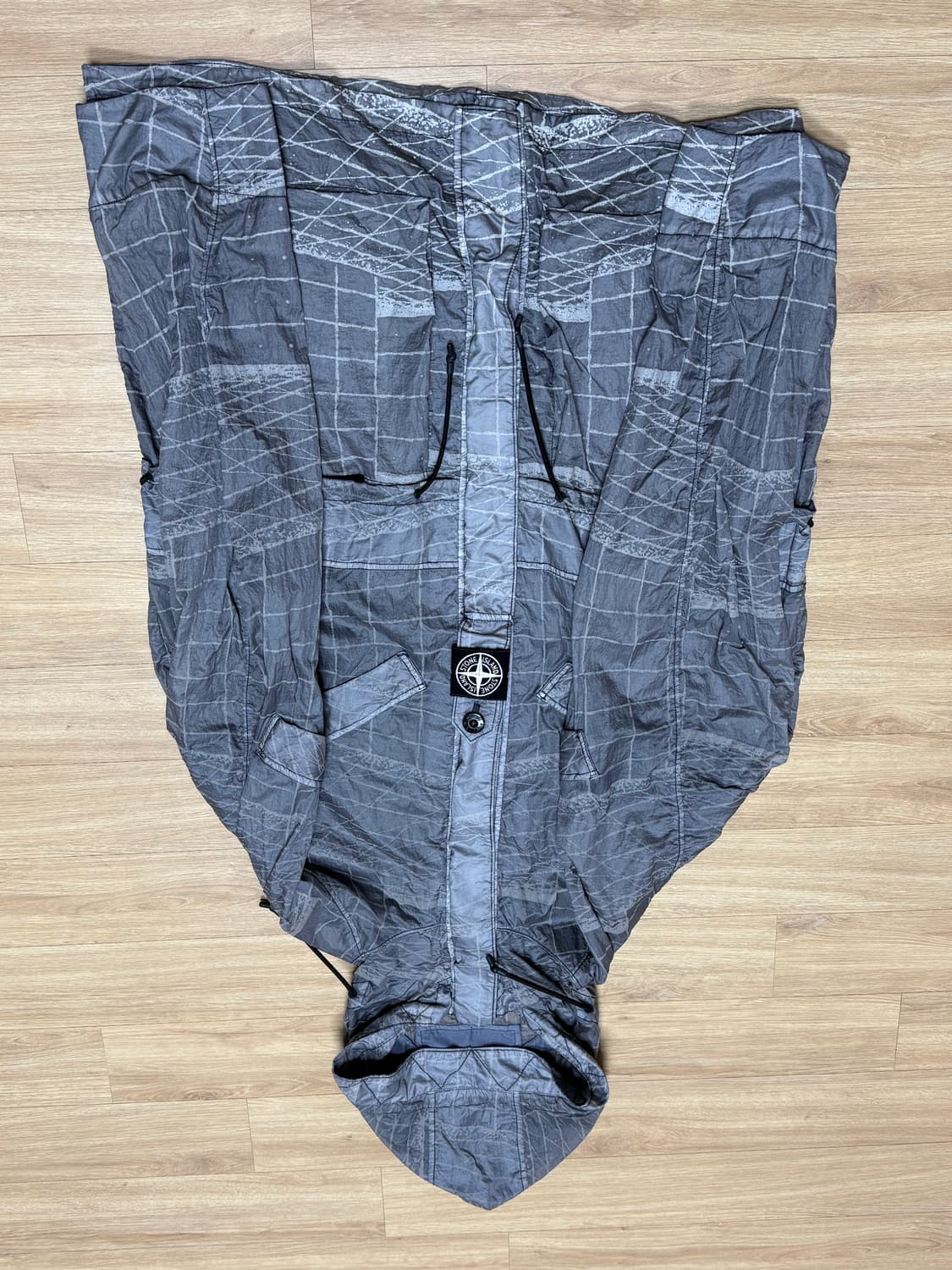 스톤아일랜드 리플렉티브 바람막이 상품이미지1