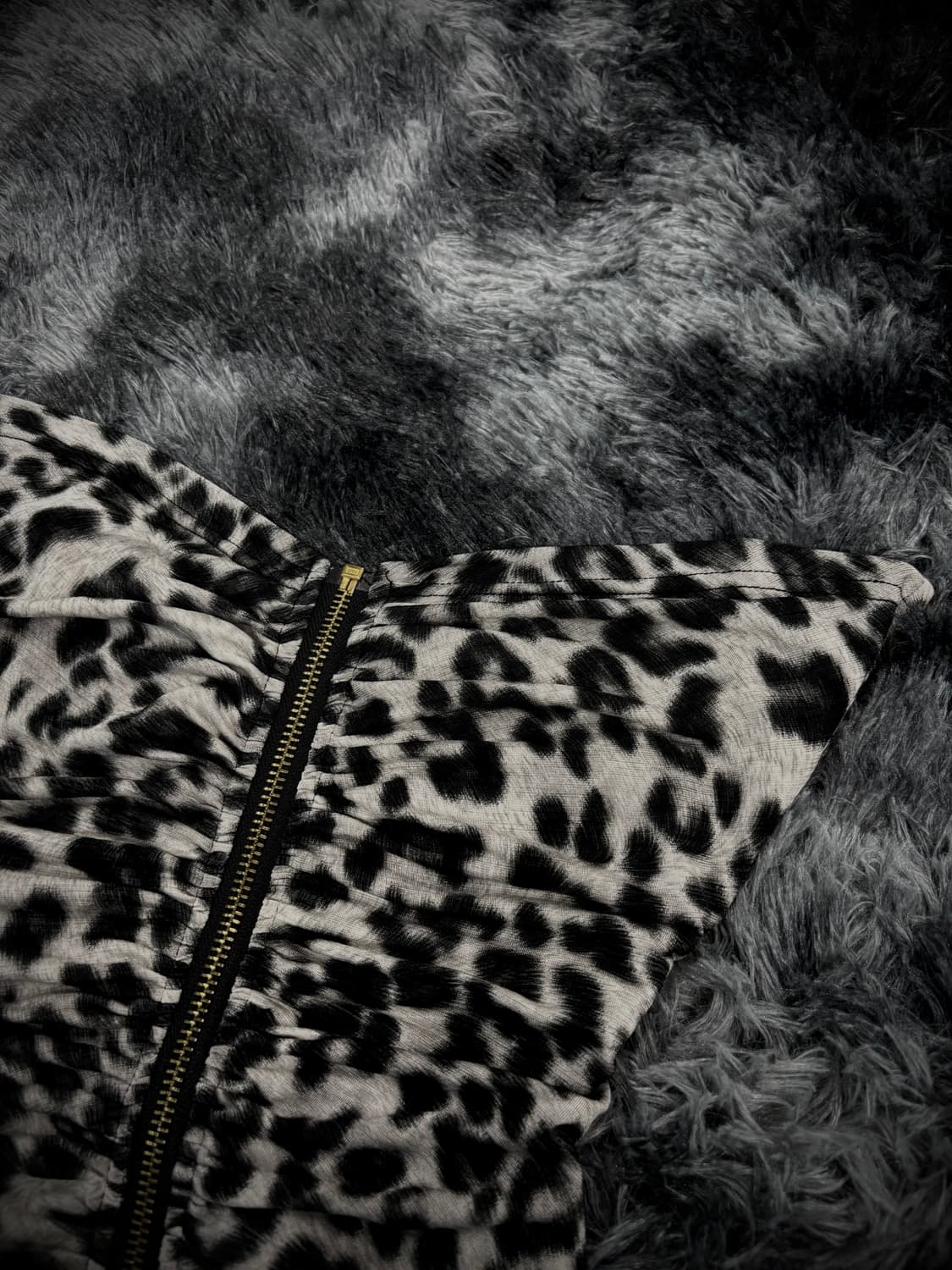 레오파드 코르셋 백컷 집업 탑 상품이미지4