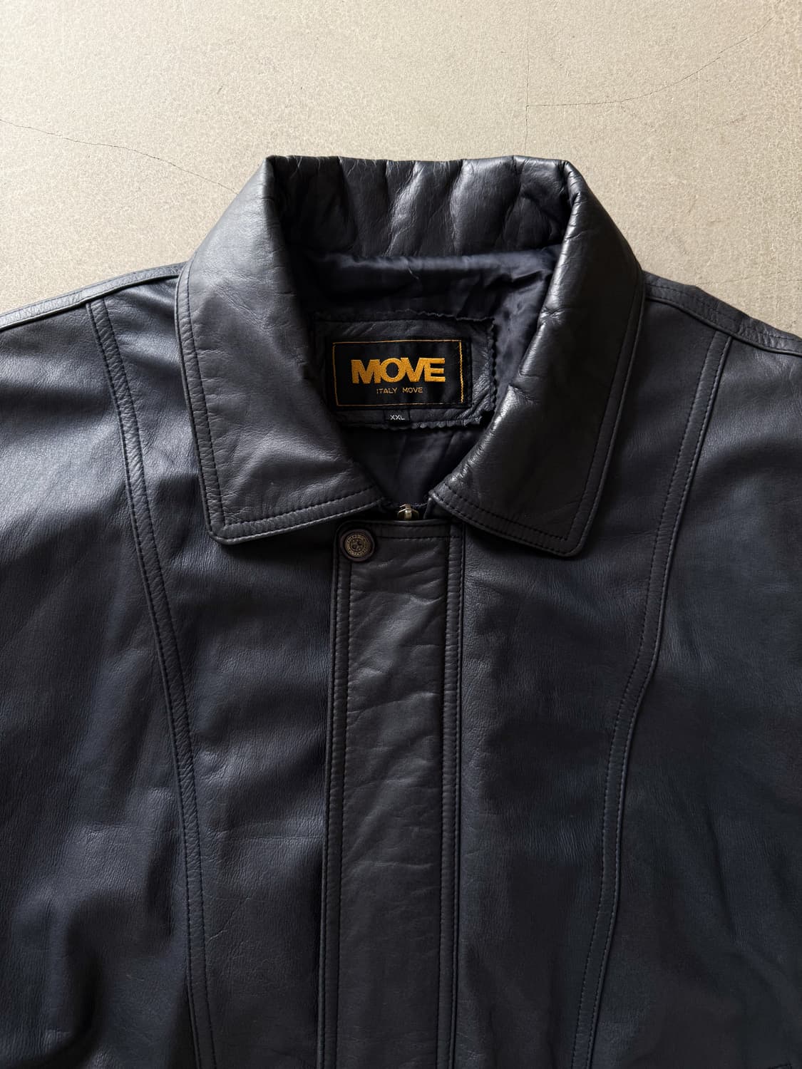 Vintage Move Leather Bomber Jacket 상품이미지3