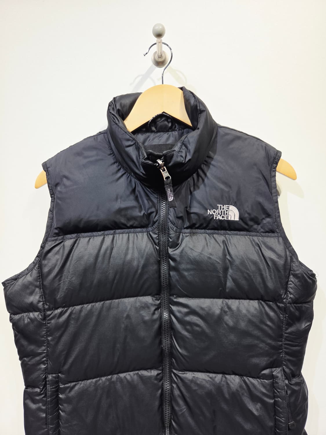 노스페이스 블랙 구스다운 패딩 조끼 상품이미지3