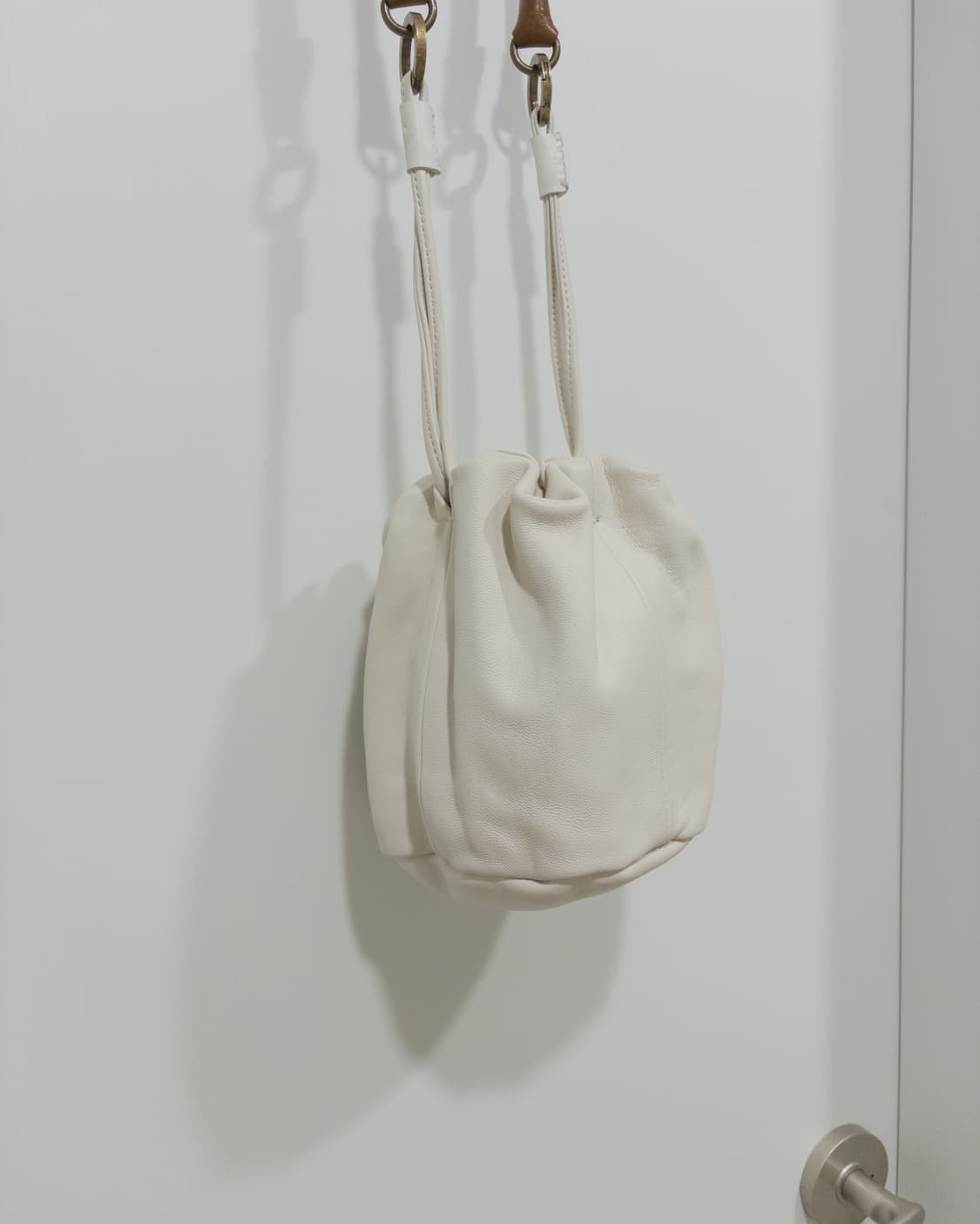 유르트 램스킨 보울백 / 아이보리 S 상품이미지2