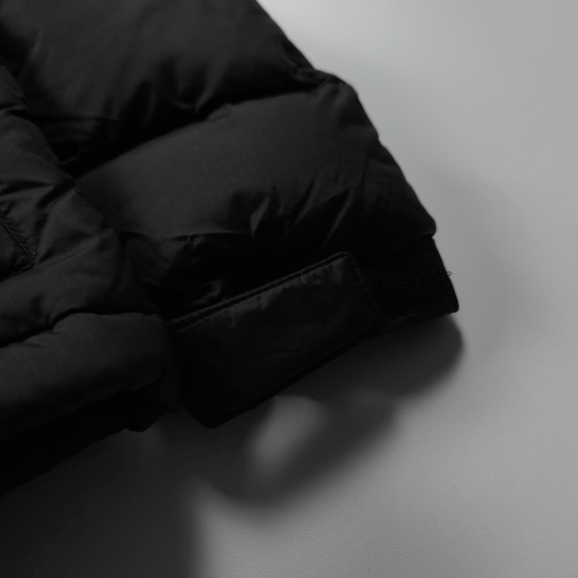 노스페이스 우먼스 1996 에코 눕시 다운 푸퍼 숏 패딩 상품이미지5