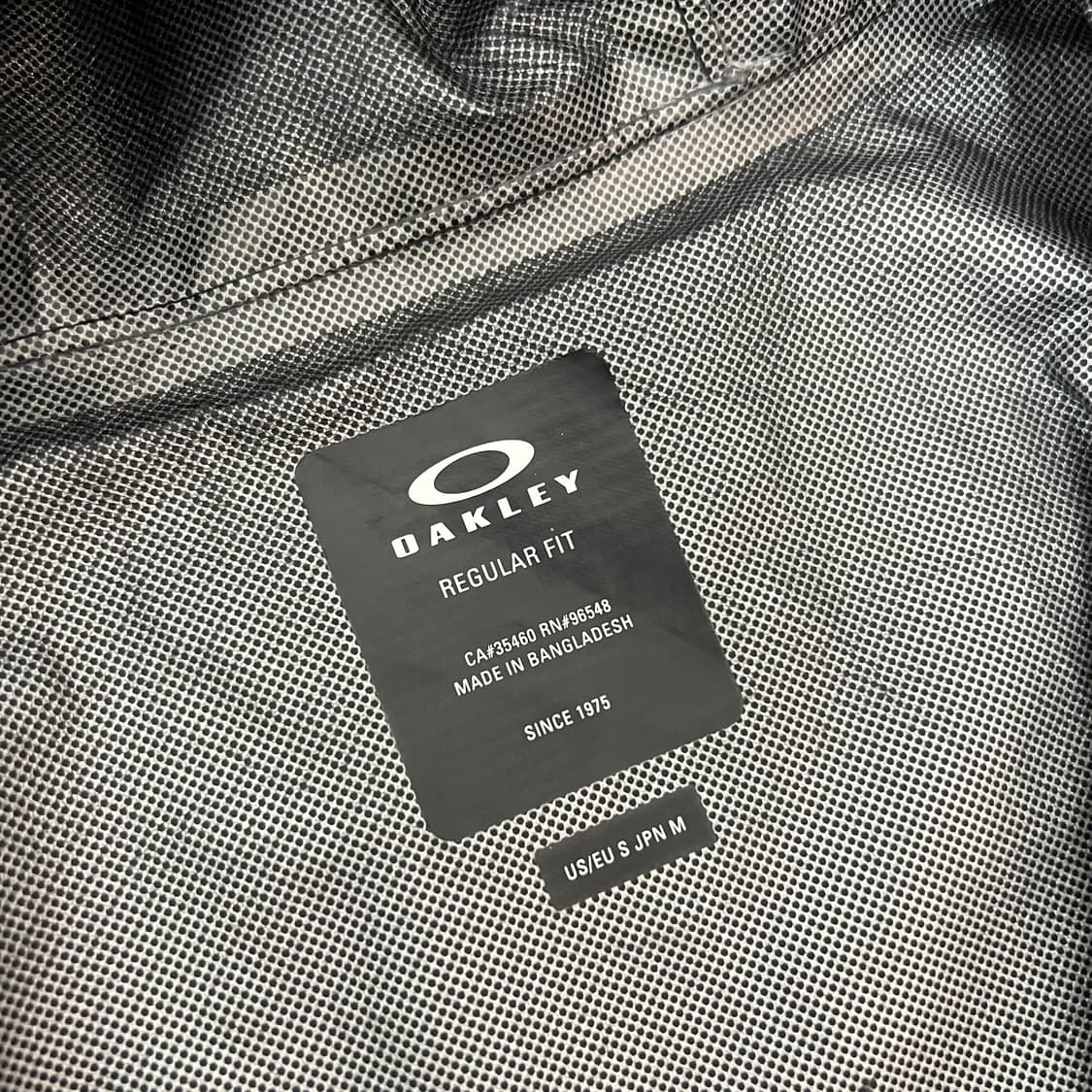 오클리 엘리먼츠 쉘 자켓 2.0 블랙아웃 상품이미지6