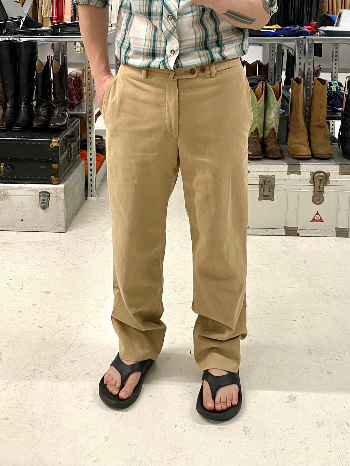 BEAMS F x Y. Akamine chino pants 상품이미지1