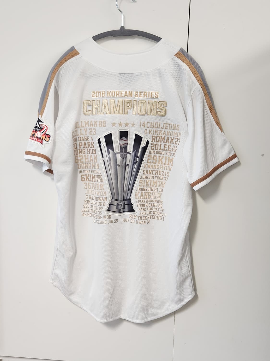 SK 와이번스 2018년 우승 유니폼 M  (95) 상품이미지2
