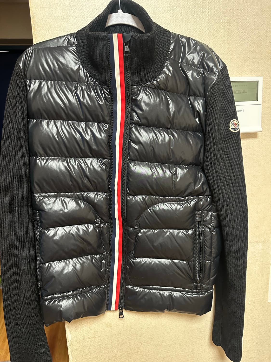 몽클레어 트리콧 니트패딩 상품이미지1