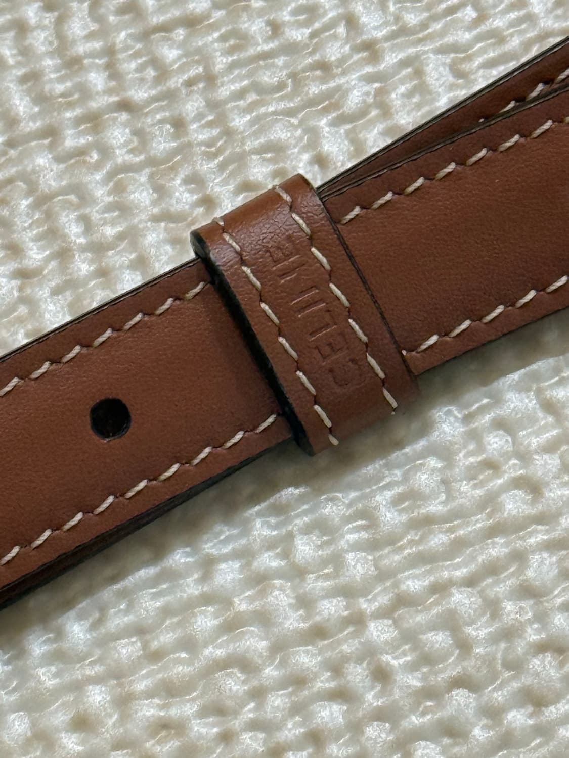 셀린느 트리옹프 틴 숄더백 상품이미지7