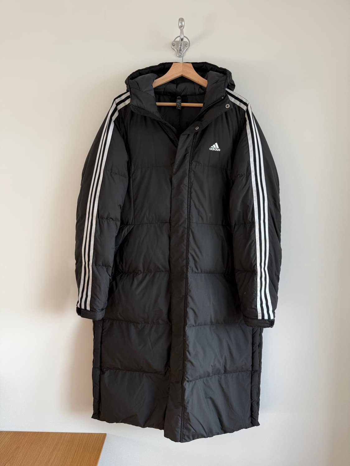 아디다스(adidas) 삼선 롱패딩 상품이미지1