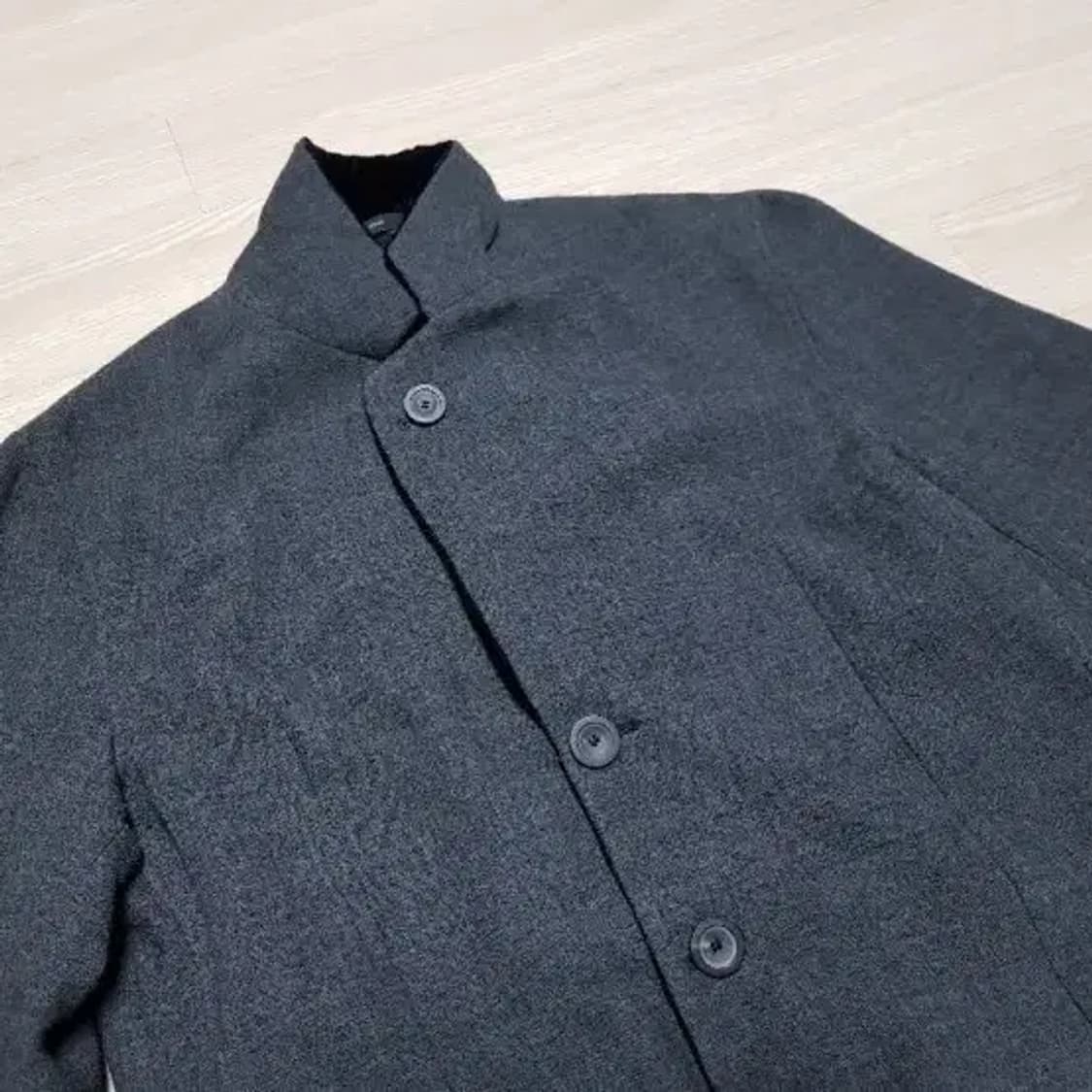 엠포리오 매장정품 코트 상품이미지4