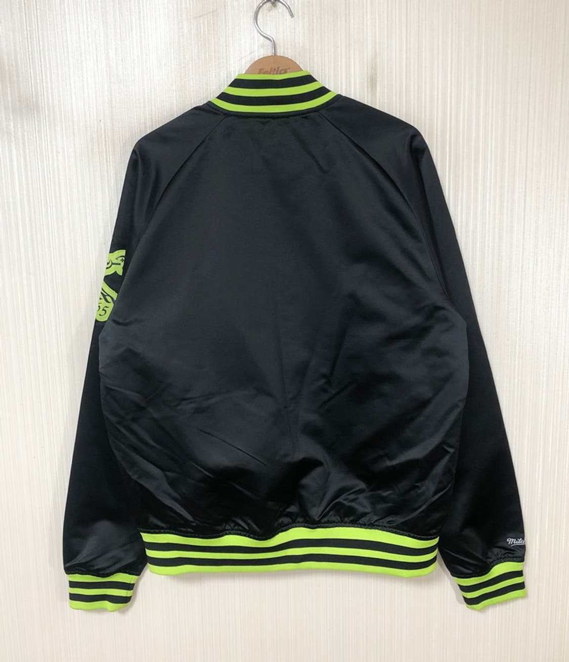 NBAX미첼앤네스X헤네시 2024 리미티드에디션 바시티자켓 M(해외) 상품이미지8