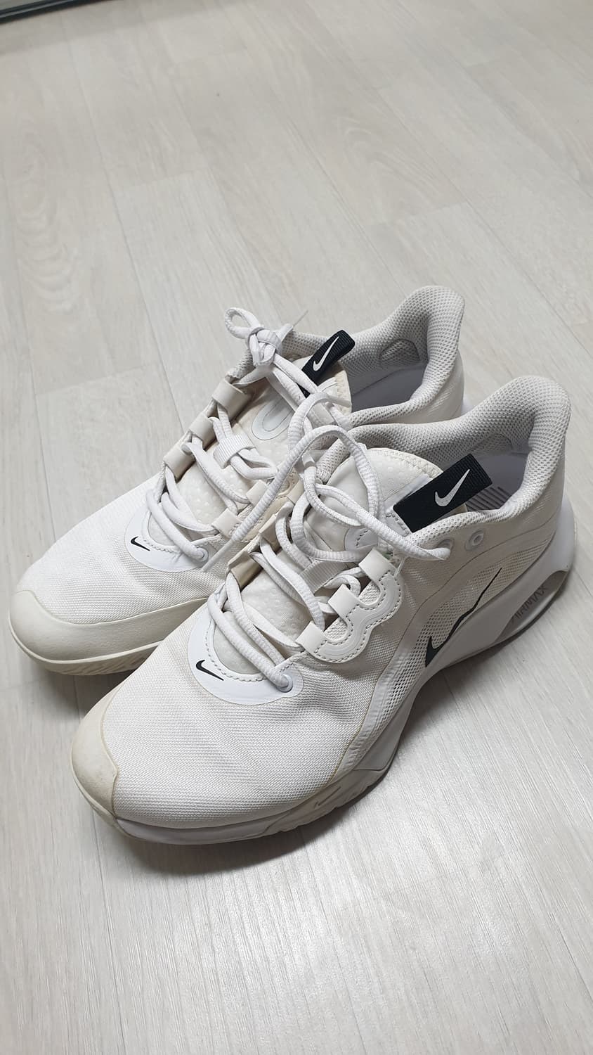 나이키 테니스화 CU4274-100 250사이즈 상품이미지1