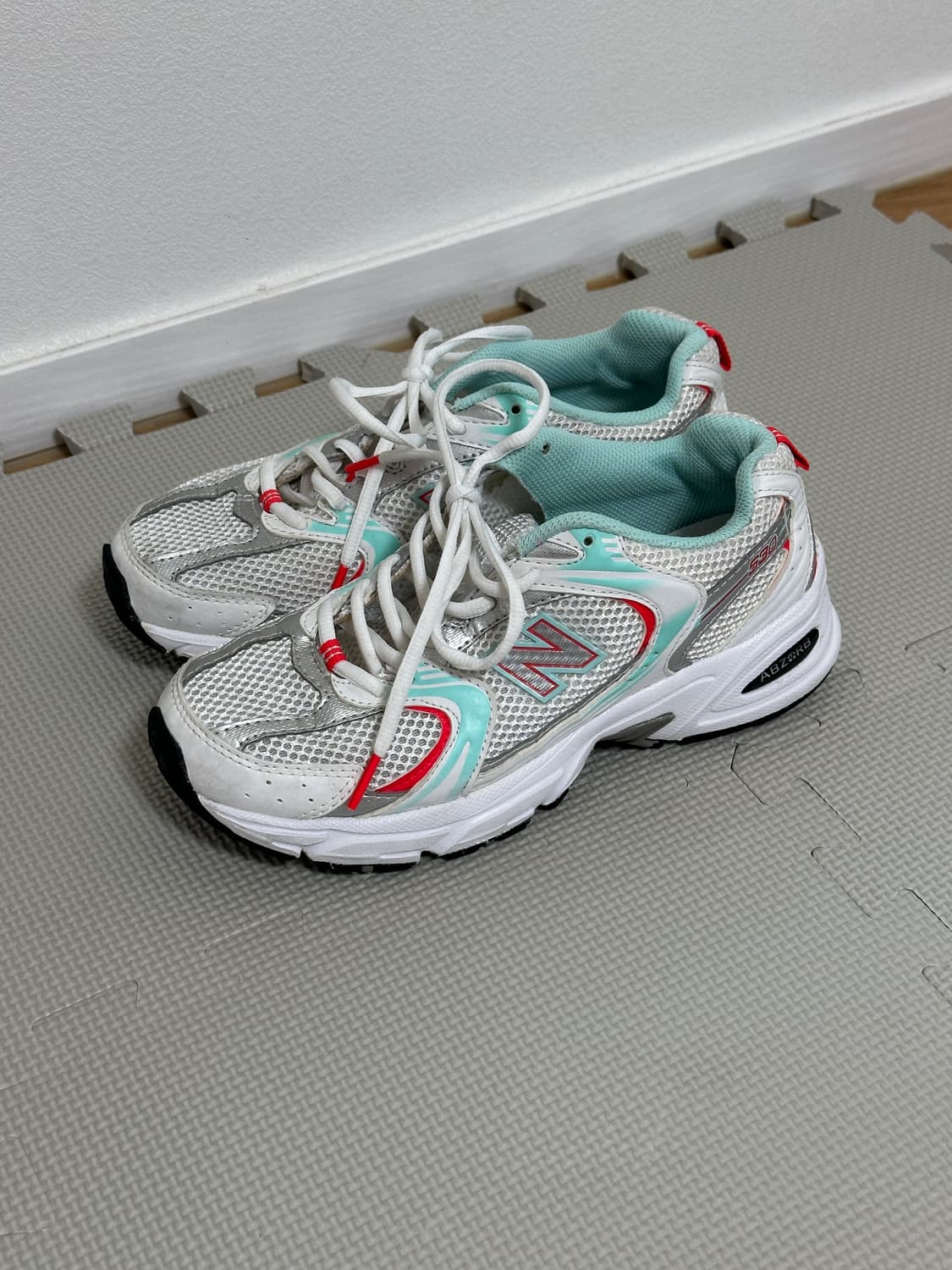 (230mm) 뉴발란스 530 화이트 더콰이즈 turquoise 상품이미지8