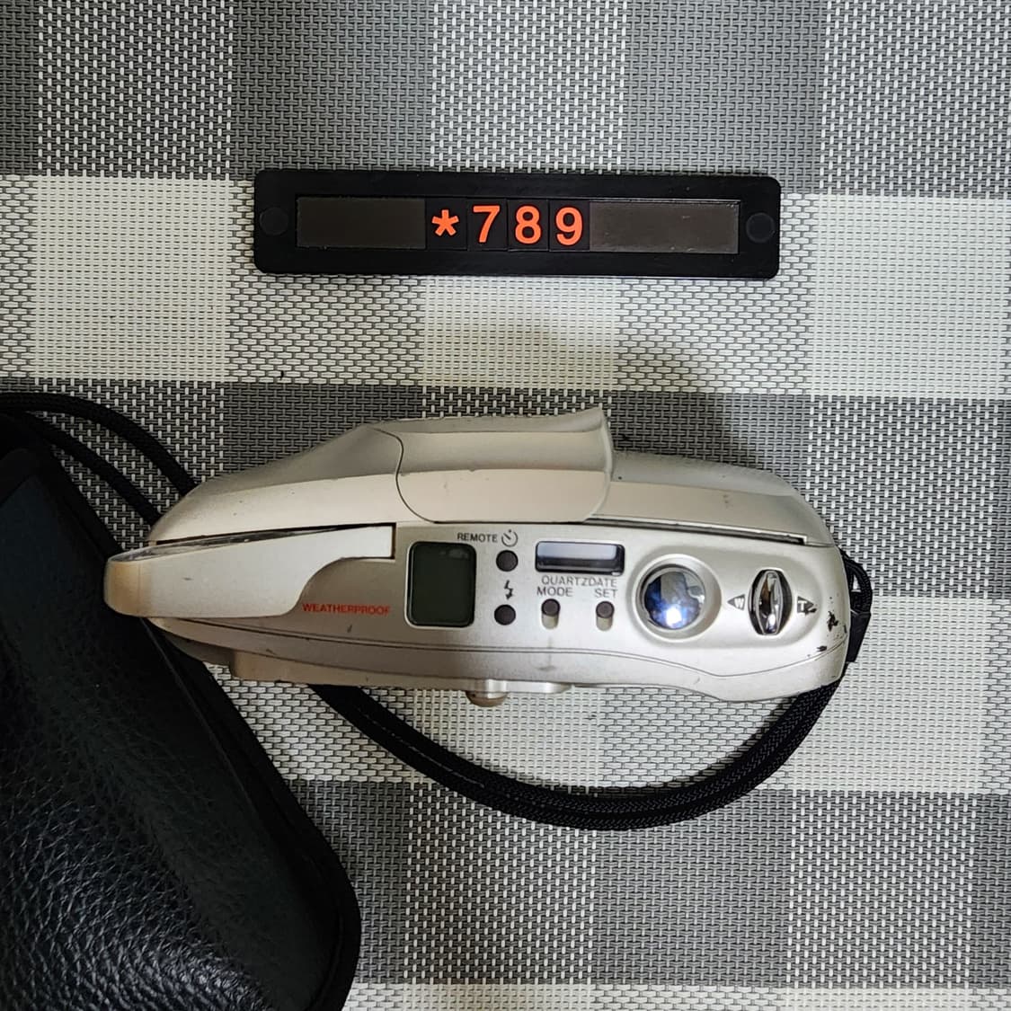 올림푸스 뮤 줌 70 디럭스 필름카메라 파우치포함 상품이미지3