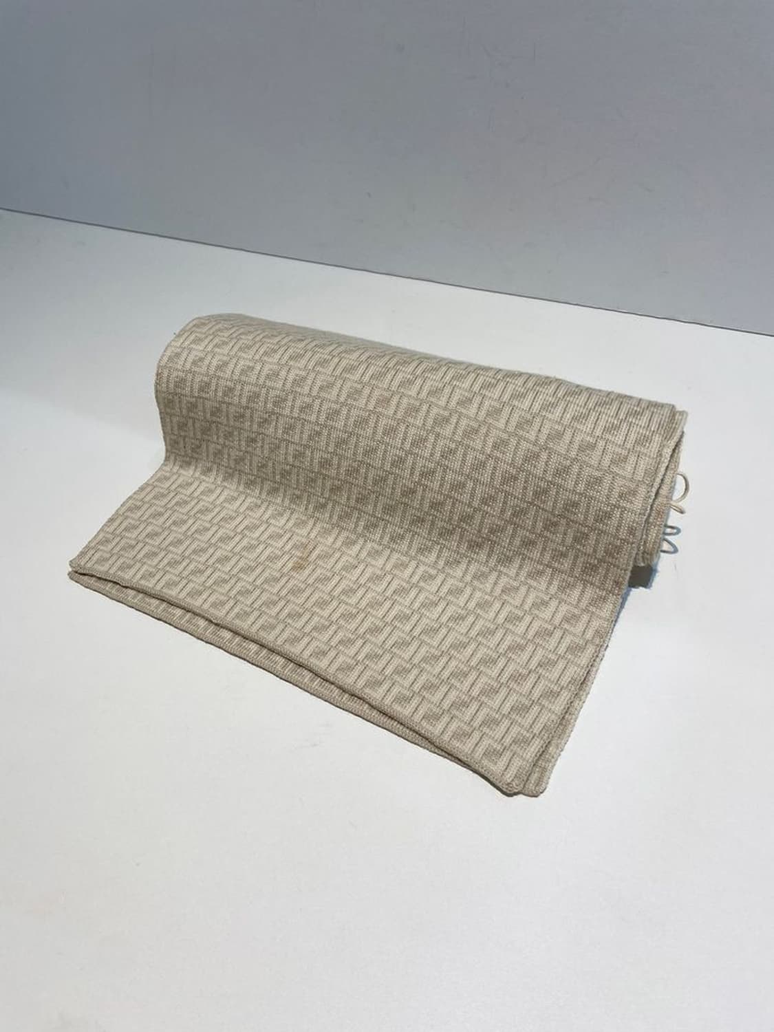 펜디 FENDI FF 주카 패턴 머플러 숄 목도리 A1540 상품이미지4