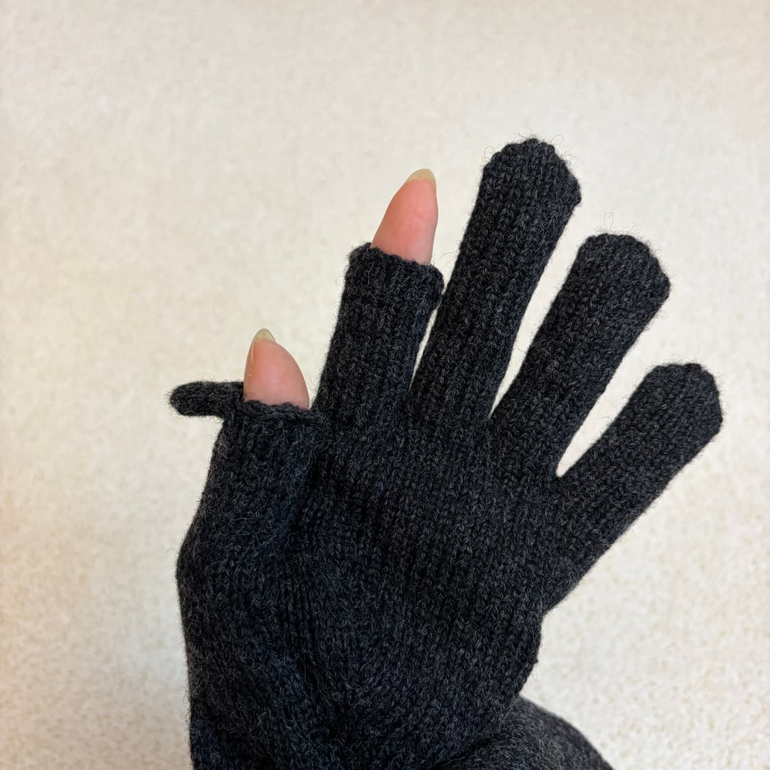 비비안웨스트우드 알파카 아웃 핑거 장갑 상품이미지8