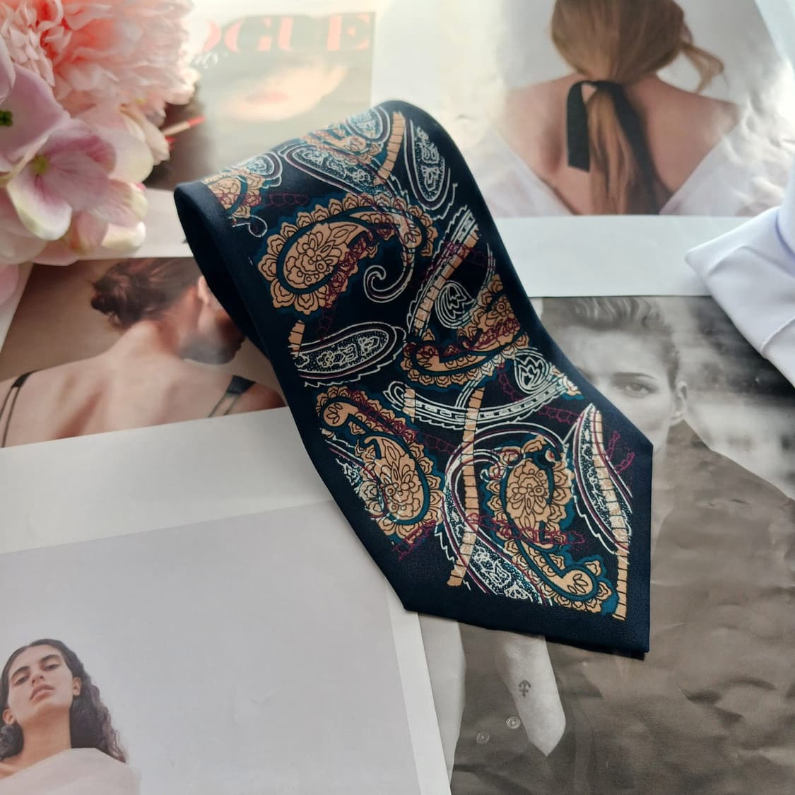 밀라숀 실크 블랙 페이즐리 넥타이 9.1cm A+등급 A18522
 상품이미지2