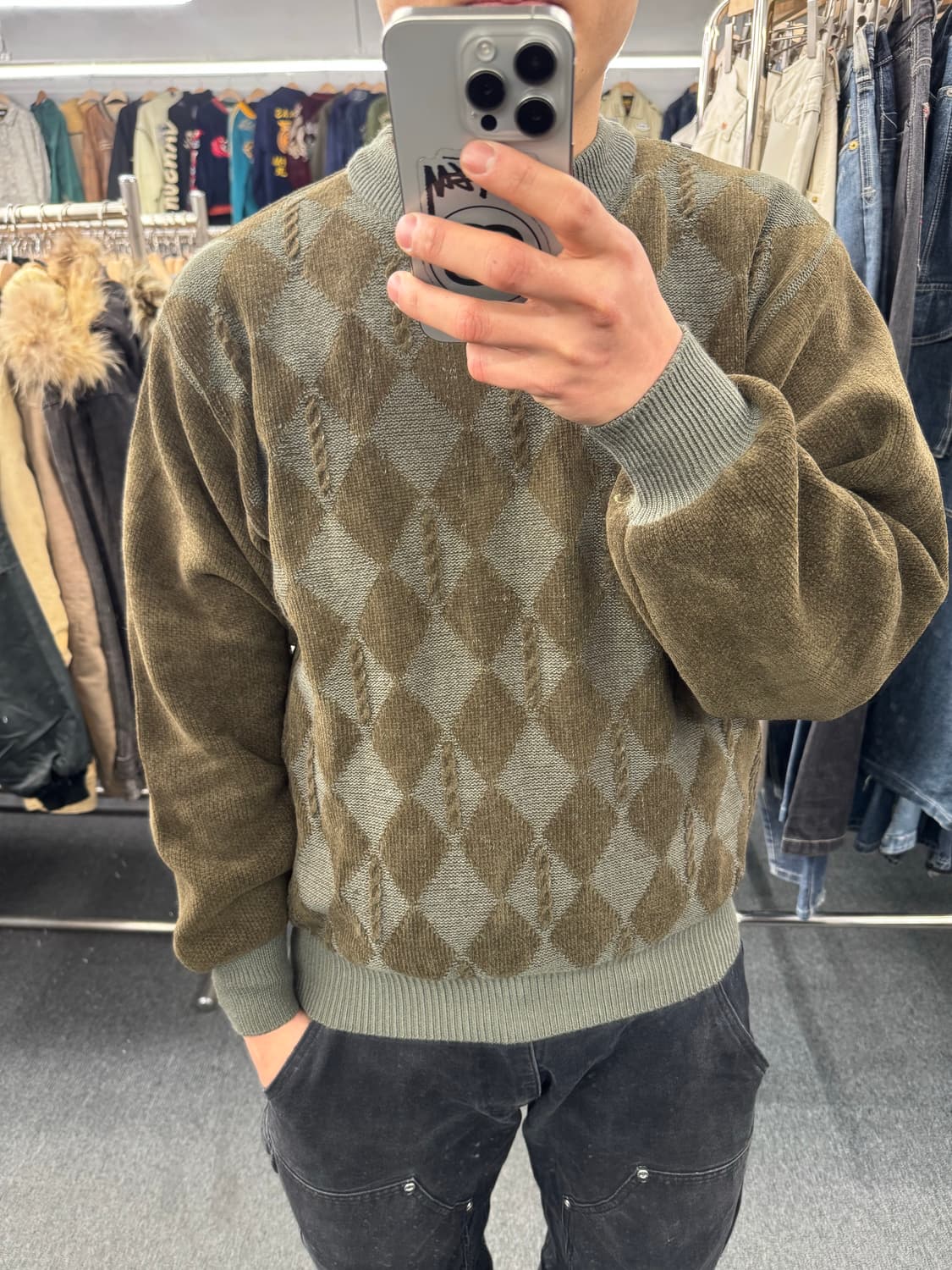 L)American vintage 아가일 패턴 브라운 니트 상품이미지1