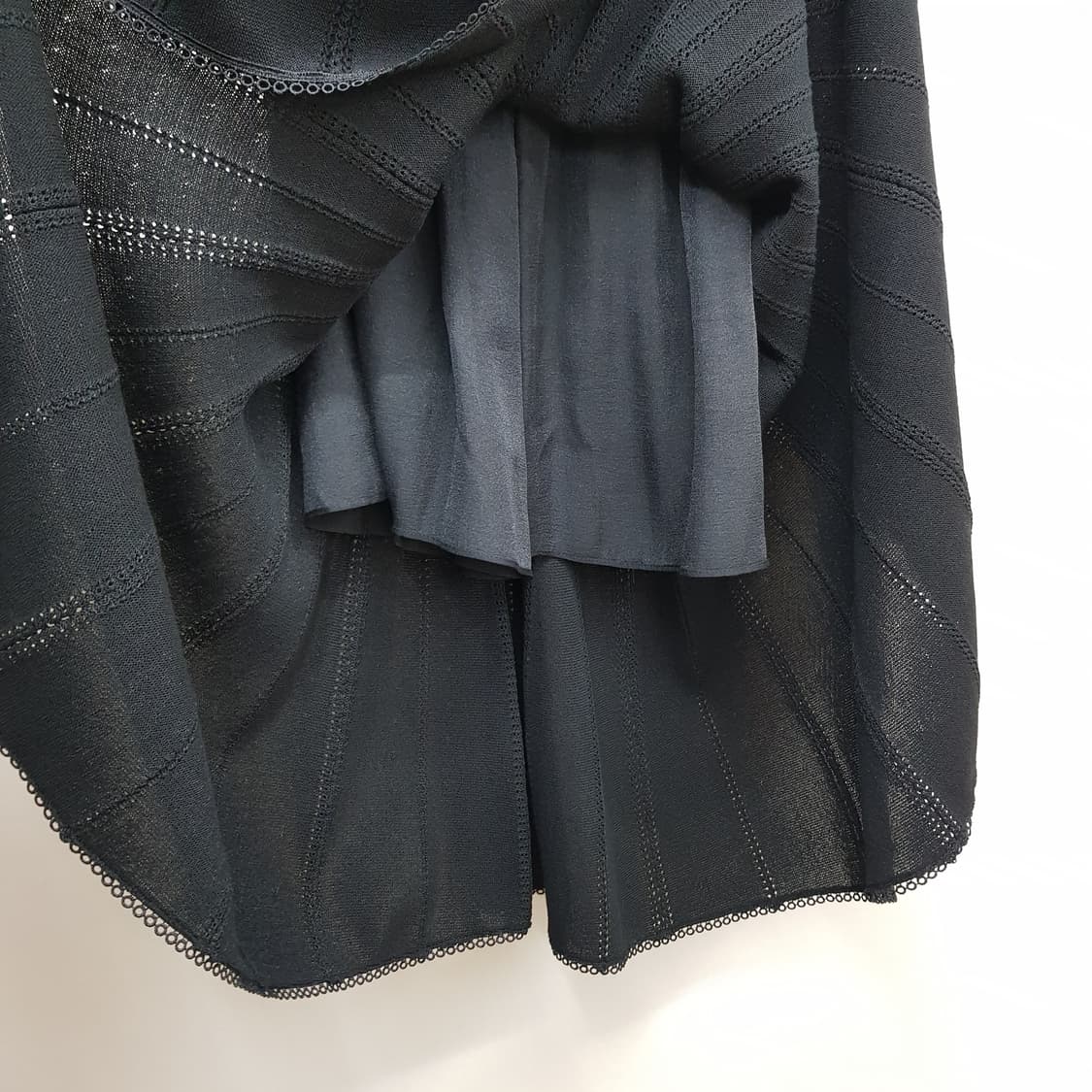 한섬 마인 2023 니트 플레어 롱 스커트 F사이즈 상품이미지3