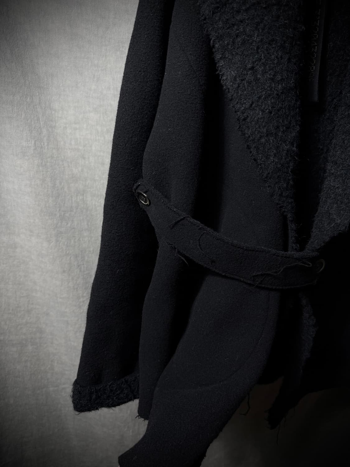 forme d’expression Hooded Shearling Coat 상품이미지4