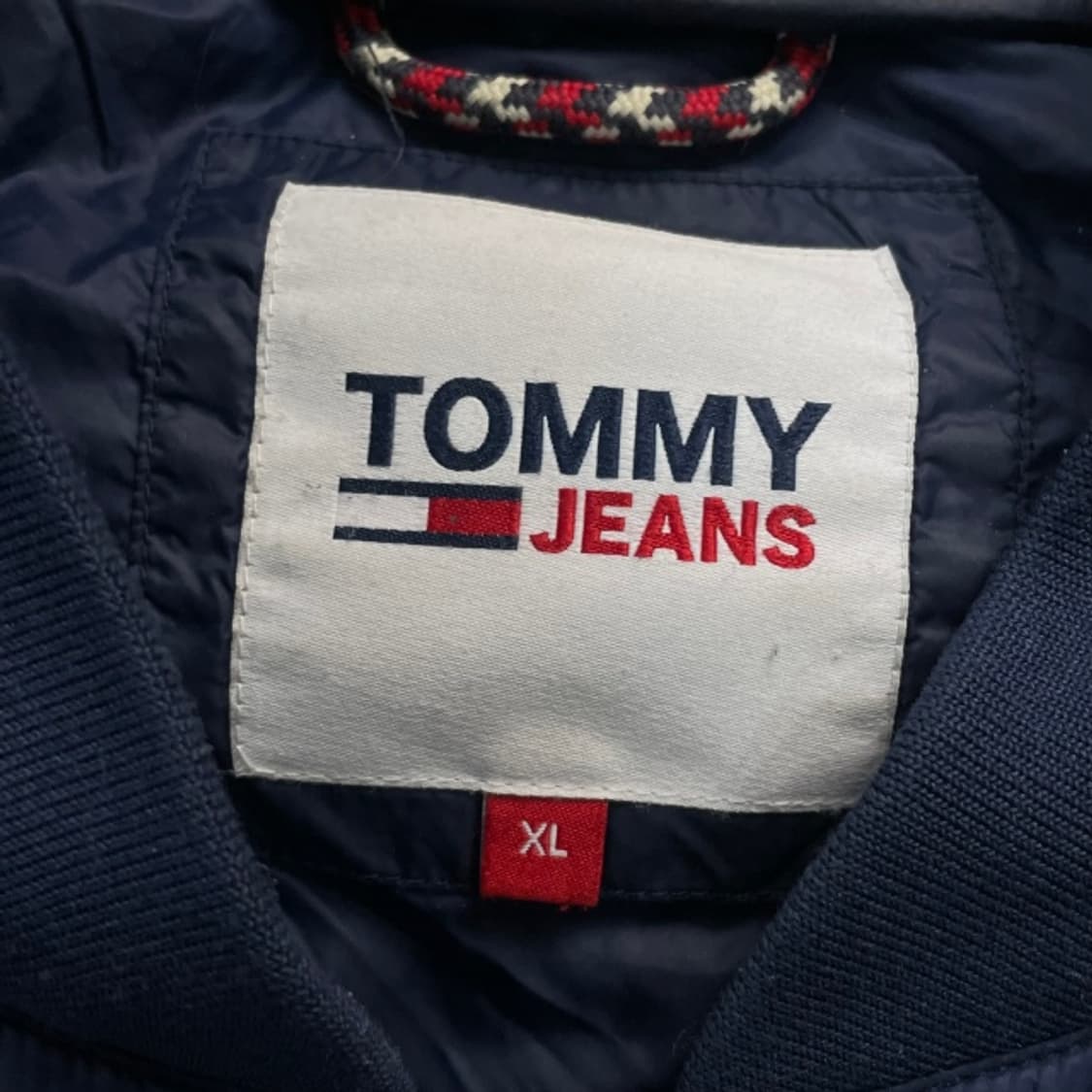 105 타미힐피거 경량패딩  상품이미지3