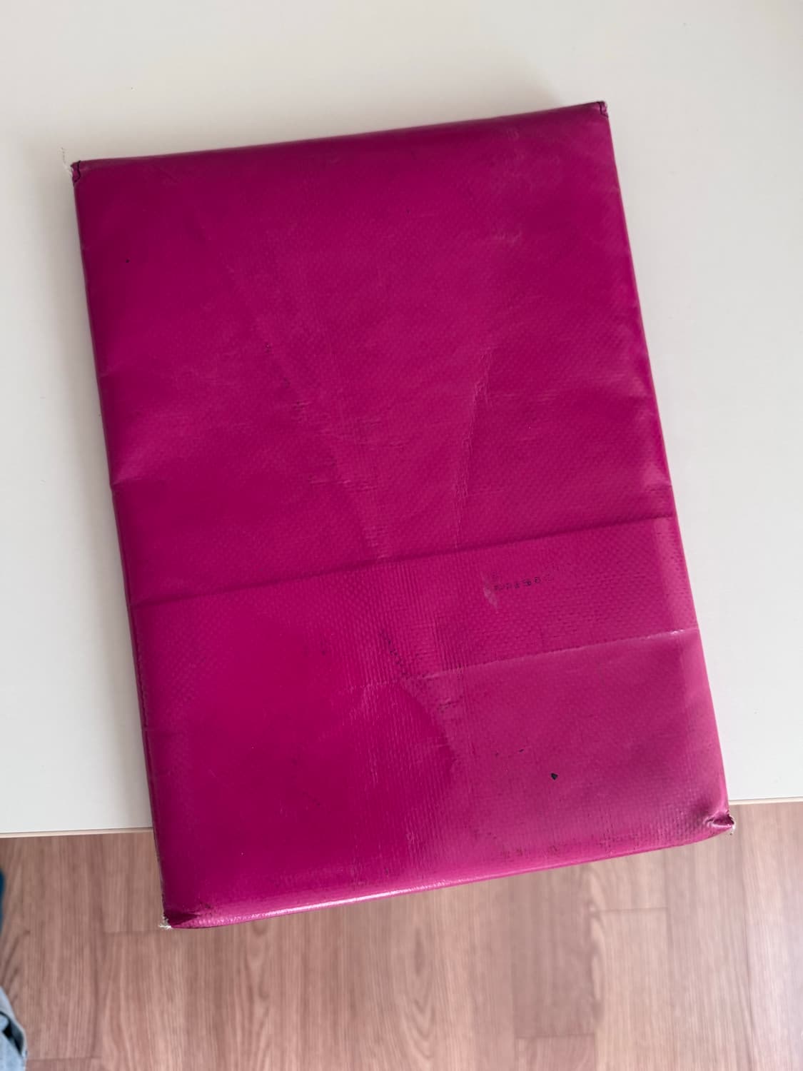 프라이탁 랩탑 12/13 파우치 핫핑크 상품이미지3