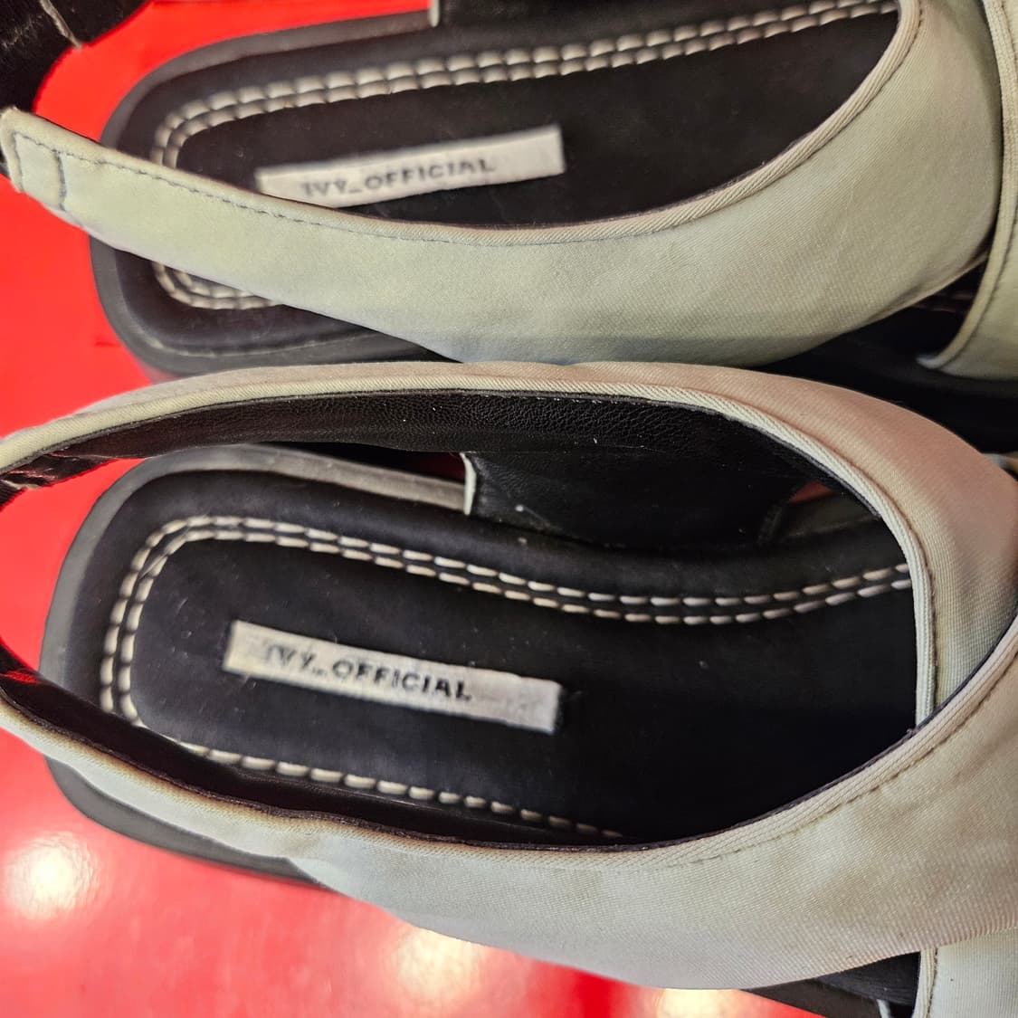 IVE_OFFICAL 엑스밴드 통굽 카키 그레이 샌들  상품이미지4