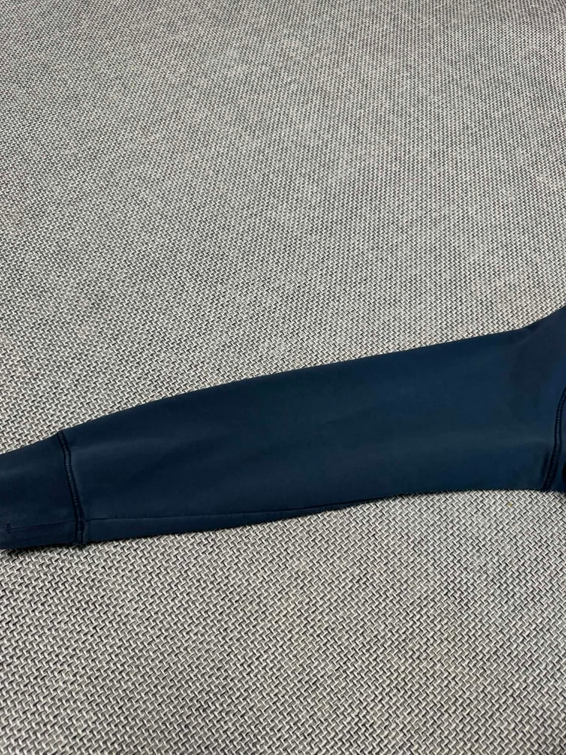 스톤아일랜드 맨투맨 상품이미지9